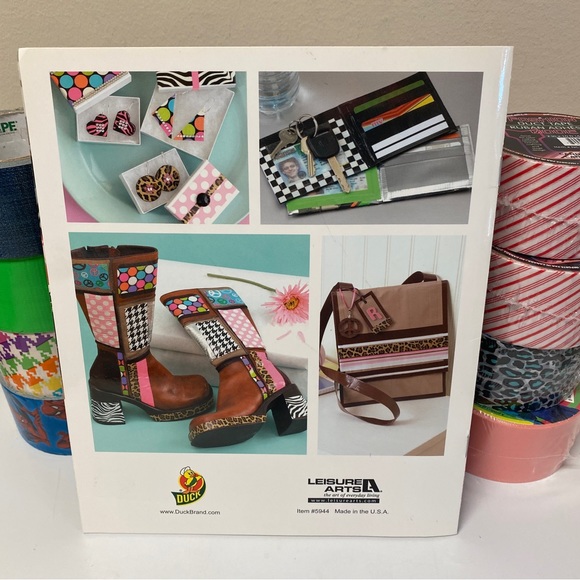 Duck Tape Craft Book + 16 rolls of duck tape - Picture 6 of 6